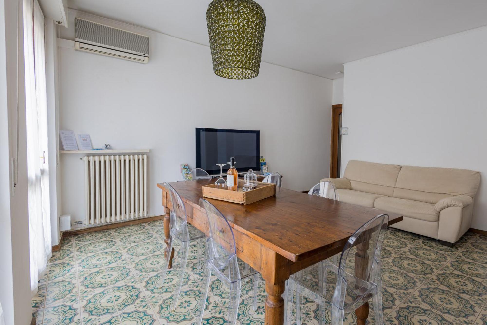 Boutique Apartment Ca Tulles Torri Del Benaco Eksteriør billede